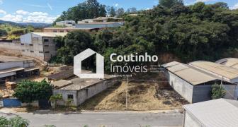 CI 523 - Dois lotes comerciais totalizando uma área de 720 m² em Área Industrial prontos para sua empresa